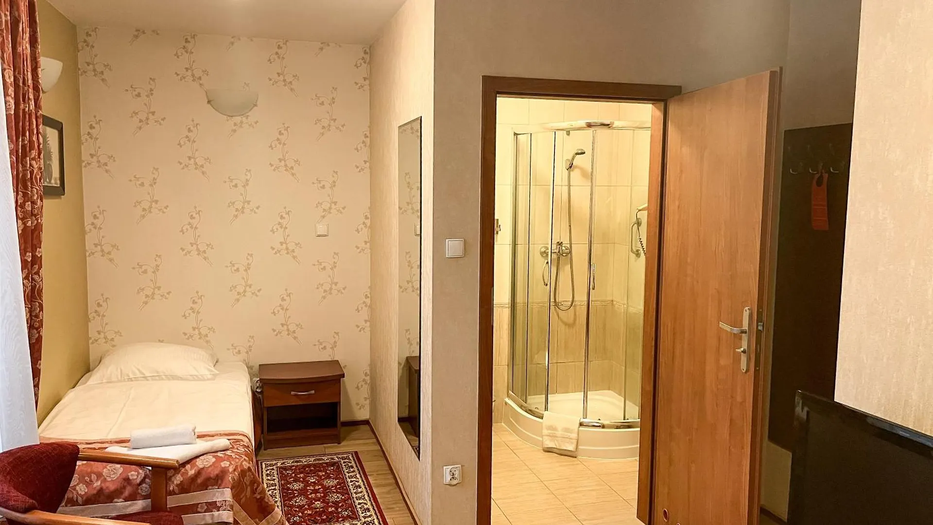 גדנסק Hotel Logos